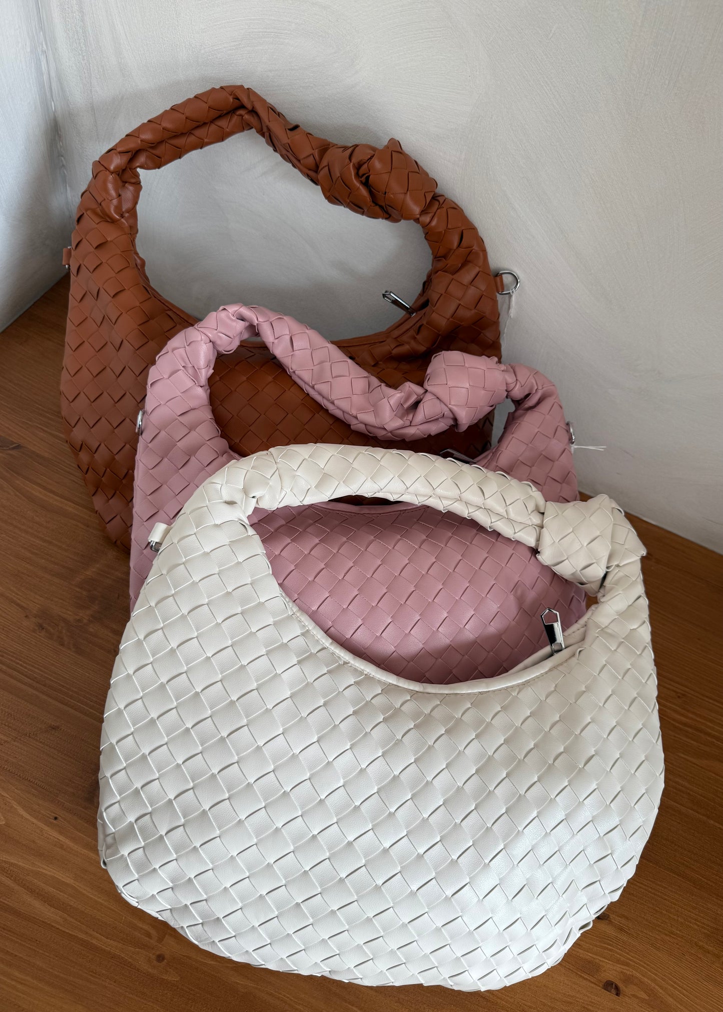 BORSA MEDIA INTRECCIATA NODO ROSA