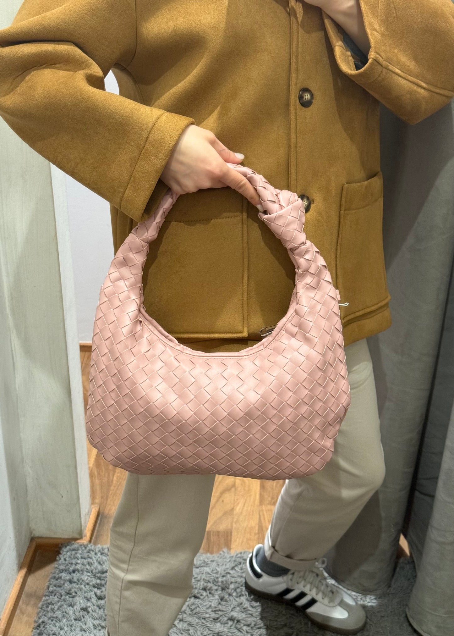 BORSA MEDIA INTRECCIATA NODO ROSA