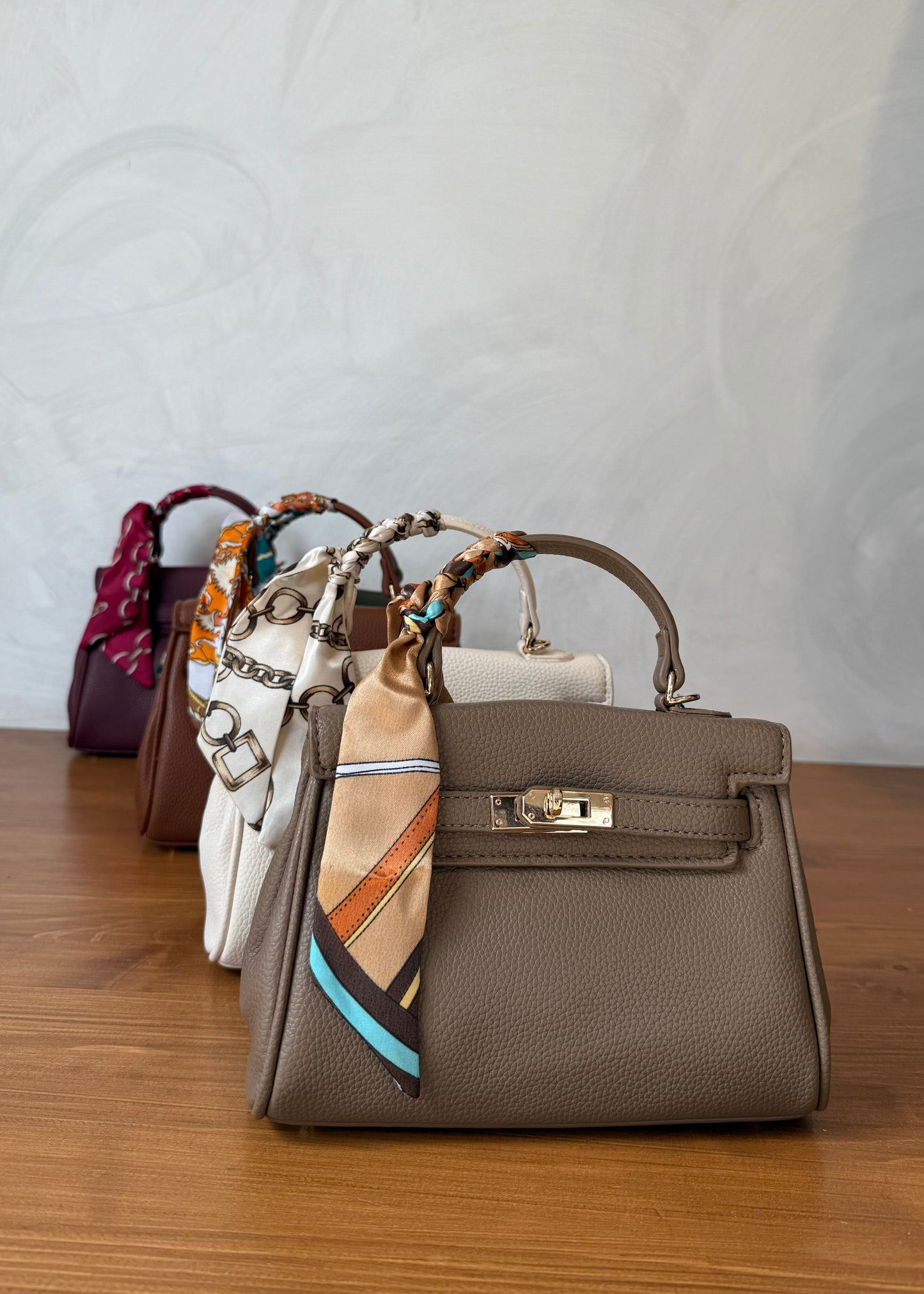 Borsa Ecopelle Lucchetto con Foulard Fango - MARYGIÒ