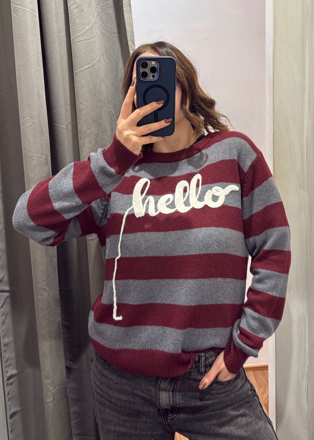 Maglia Righe con Ricamo “Hello” - SUSY MIX