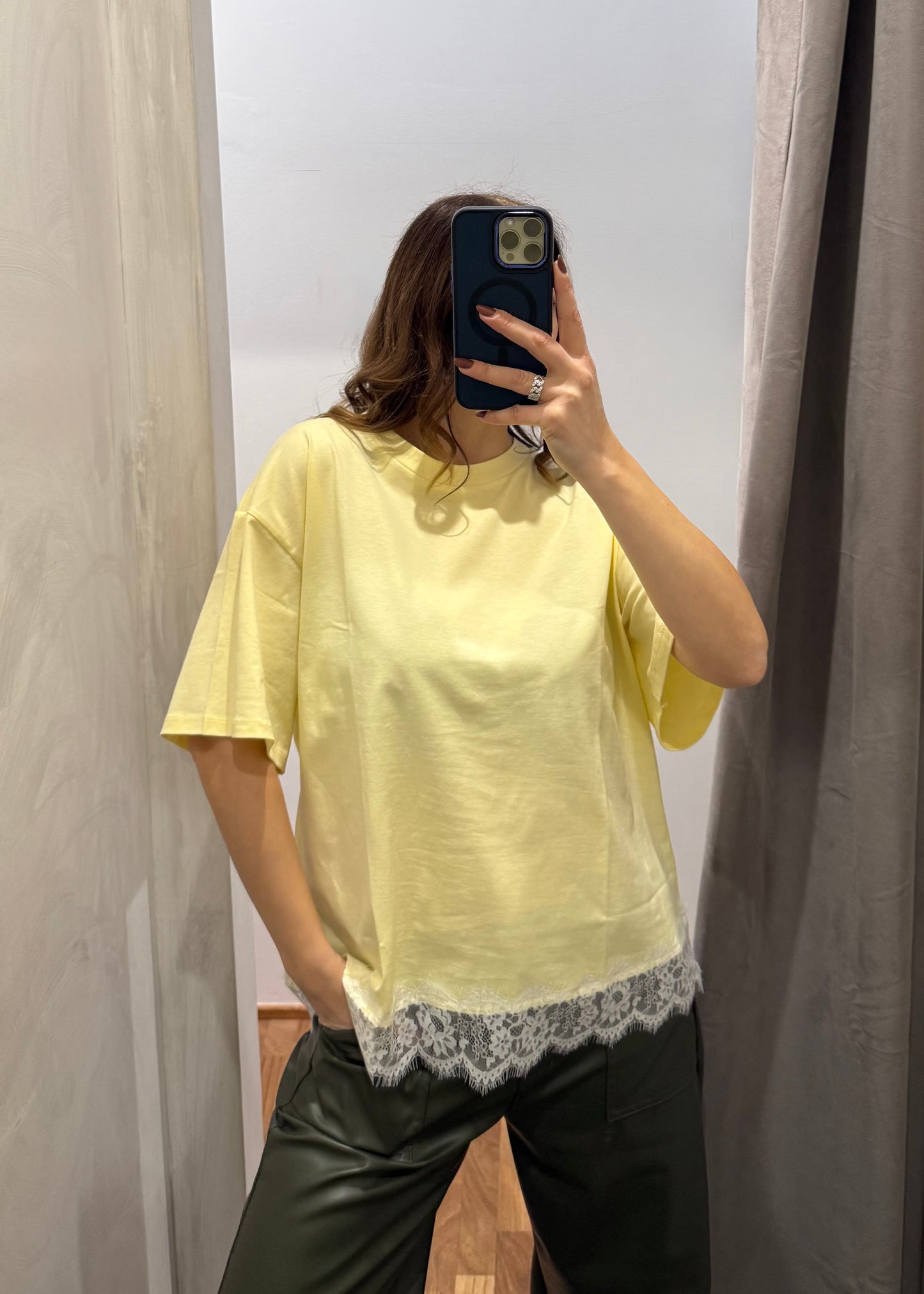 T-shirt Over con Pizzo Gialla - SUSY MIX