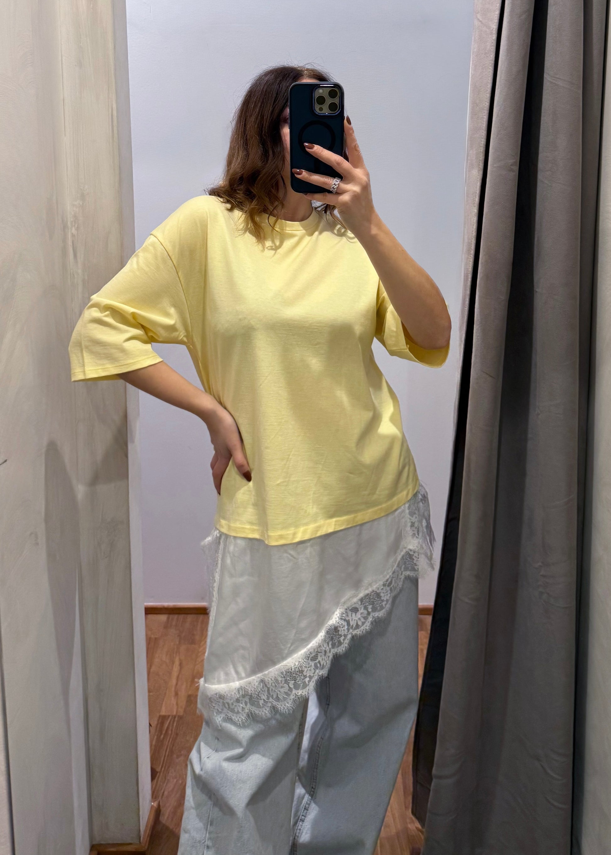 T-shirt Gialla Asimmetrica con Pizzo - SUSY MIX - MARYGIÒ