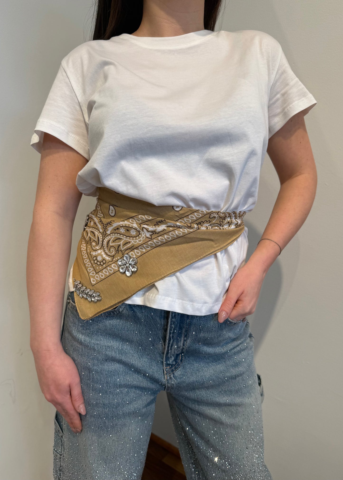 T-SHIRT CON BANDANA BEIGE - SUSY MIX - MARYGIÒ
