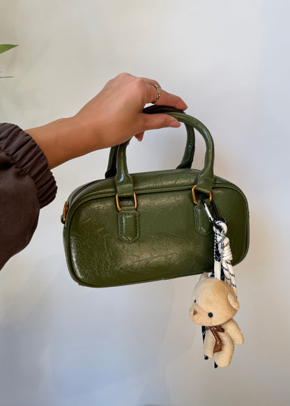 Bauletto ecopelle con ciondolo | più colori
