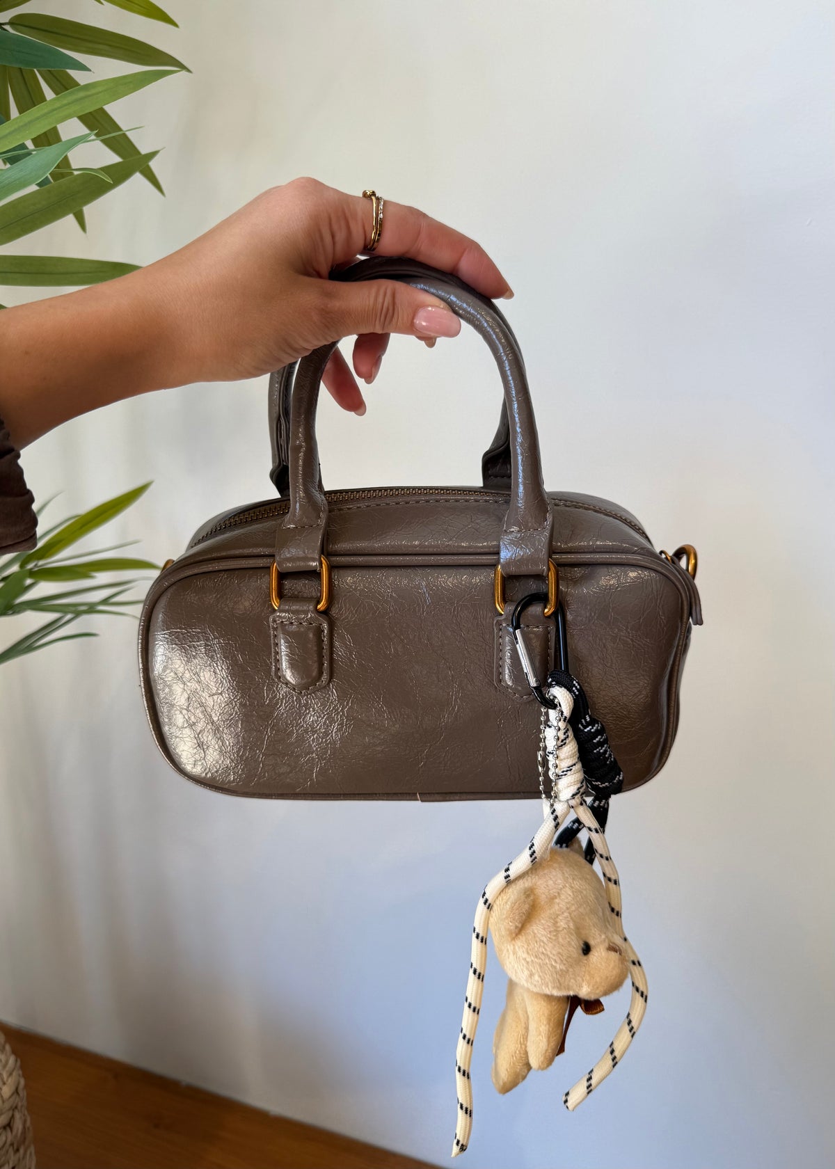 Bauletto ecopelle con ciondolo | più colori