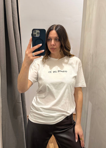 T-shirt “C’è del disagio” - SUSY MIX - MARYGIÒ