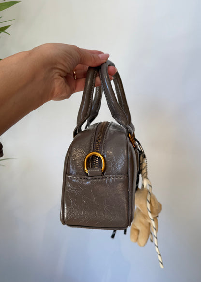 Bauletto ecopelle con ciondolo | più colori